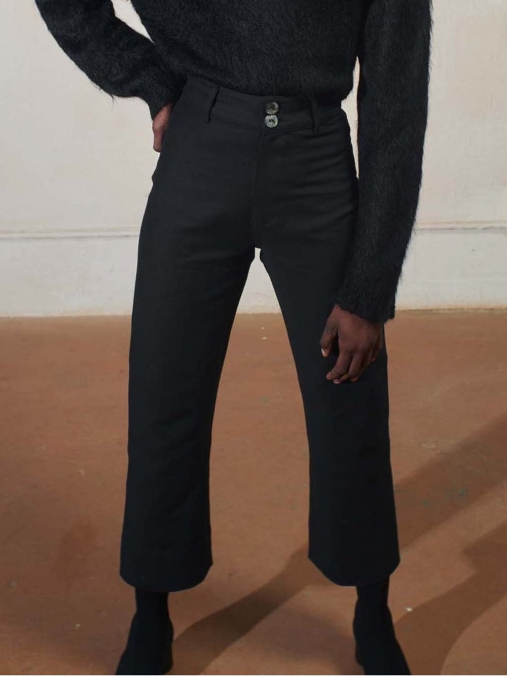 Nwt Maria Stanley Luna Pant 2.0 | Noir |Organic Size 4 Black — image 3 of 8